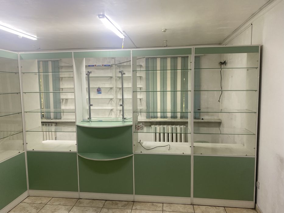 Витрина для аптеки