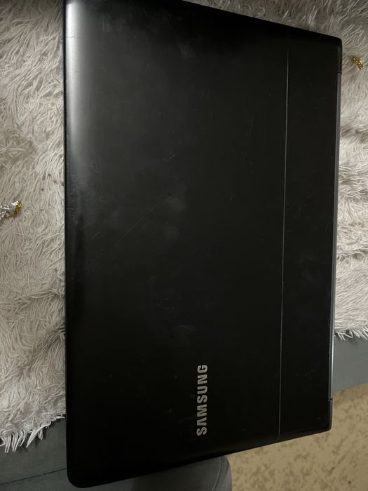 Прлдам ноут на запчястия