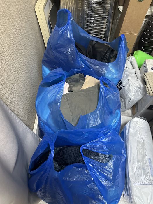 Отдам женские вещи