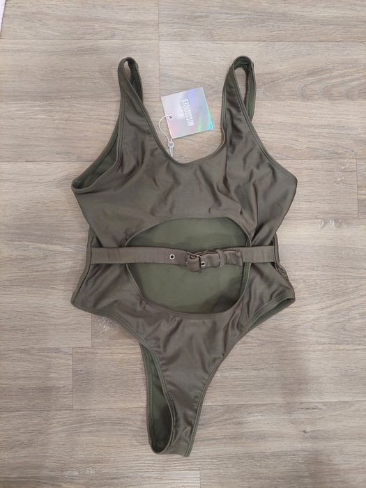 Бански Missguided