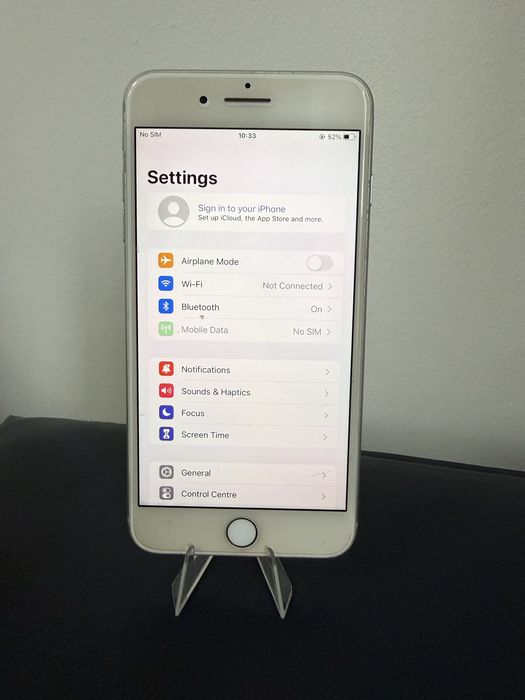 iPhone 8 Plus 100% Baterie