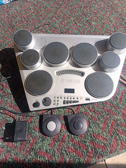 Yamaha DD 65 yangidek