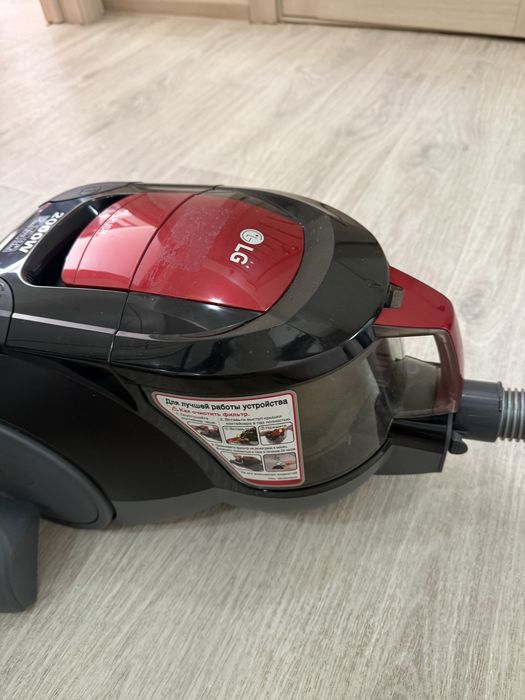 Срочно продам пылесос