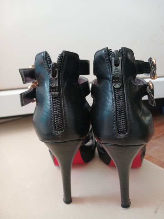 Продам туфли 37 размера