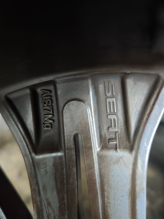 Джанти 16ки 5х100 с летни гуми Bridgestone 195/55/16