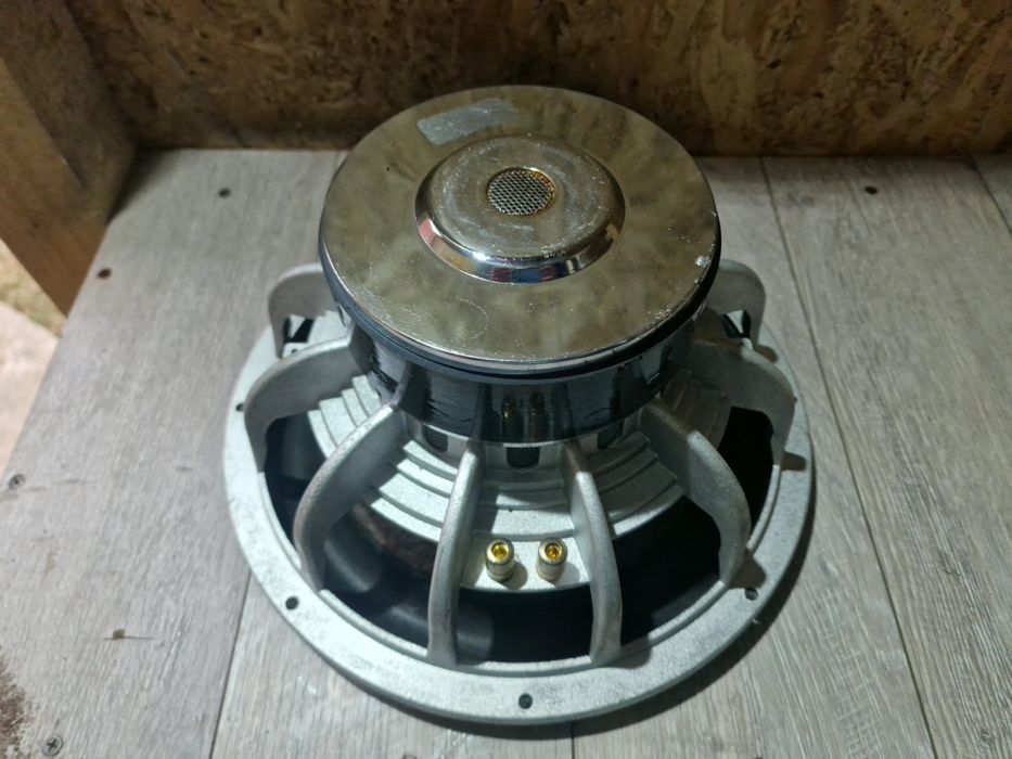 Subwoofer  12inch 700W