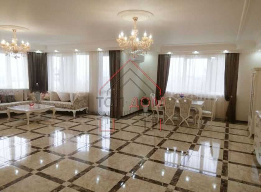 Дава се под наем Многостаен апартамент в Варна, Младост 1 - 300 кв.м за 1500 € - Снимка #2