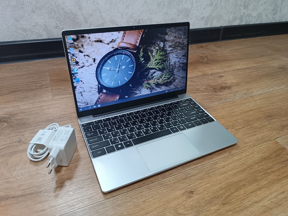 Ноутбук HYDRA 2024 Windows 10 Pro.