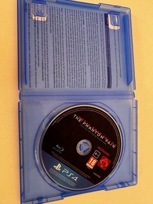 PS4 + consola + jocuri