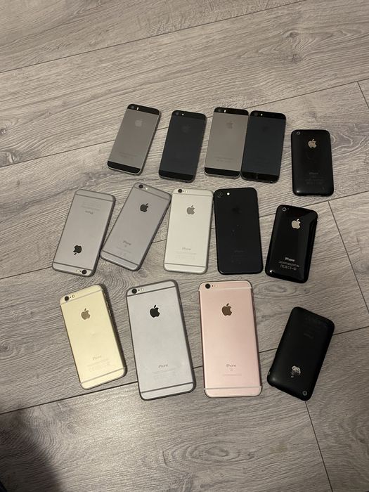 Vand iphone pentru piese
