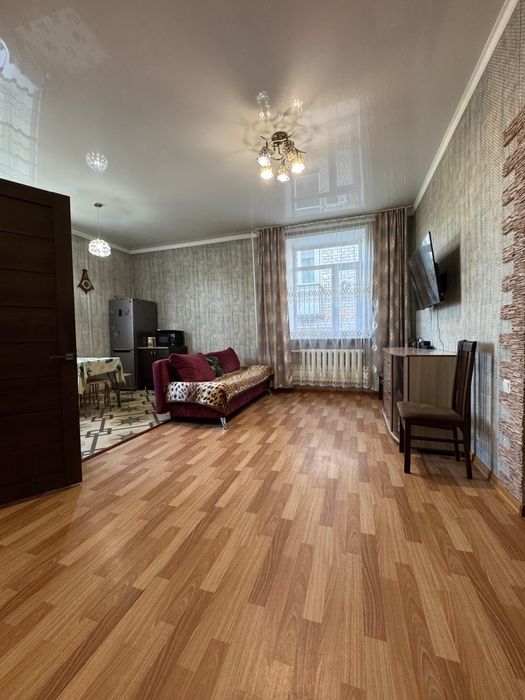 Продам 2х комн квартиру район Апрель