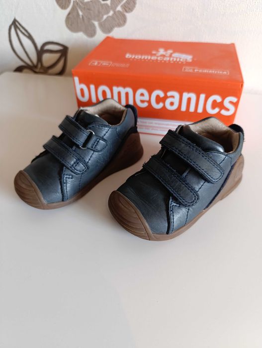 Обувки за бебе за прохождане Biomechanics