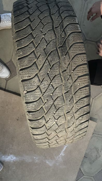 Шины с шипы viatti 235/65/17