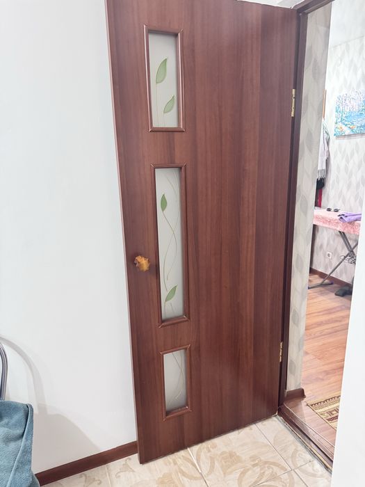 Двери отдам бесплатно б/у