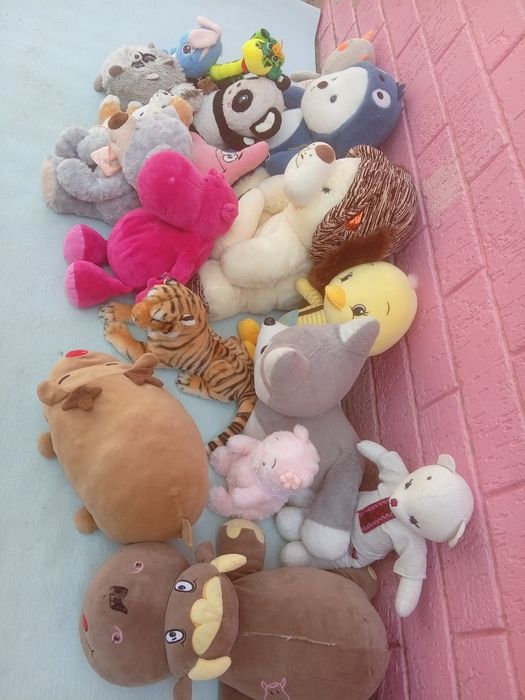Игрушки - мягкие срочно .