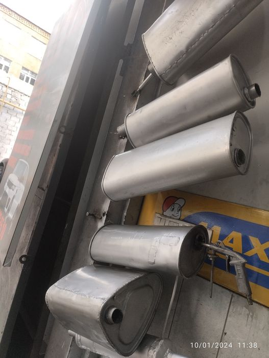 Глушител для всех типов автомобилей.