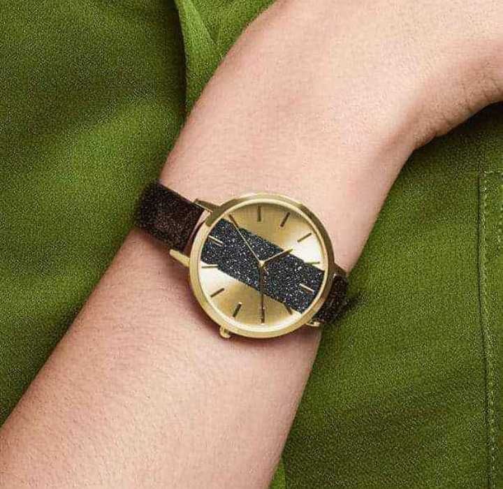 Дамски кварцов часовник на Ейвън