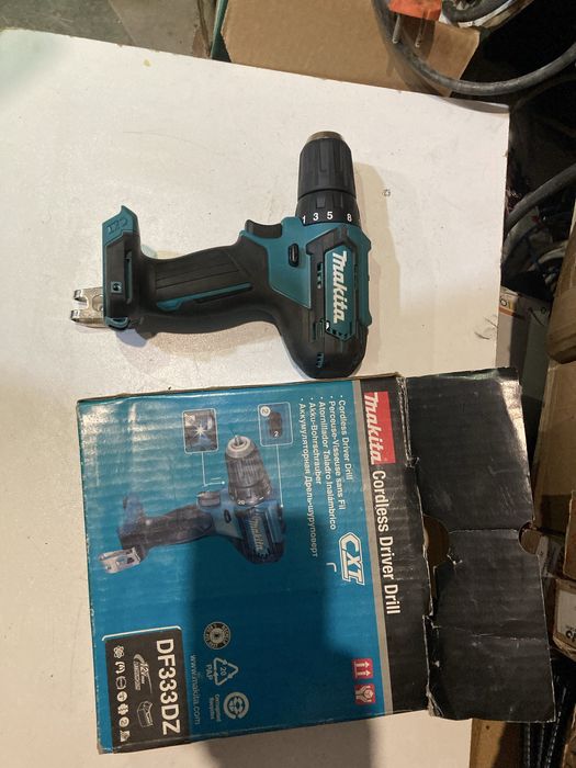 Autofiletanta MAKITA DF333DZ 10,8-12v Doar Corp Nou