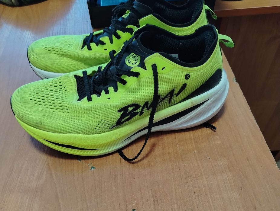 Кроссовки BMAI 41 размера