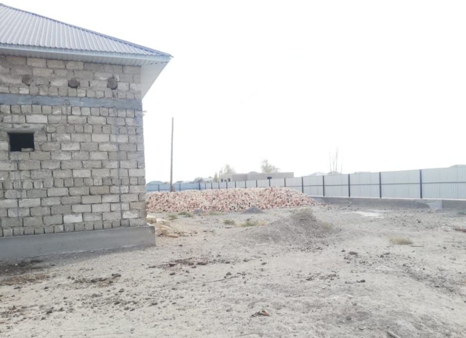 Жедел түрде жер үй сатылады.