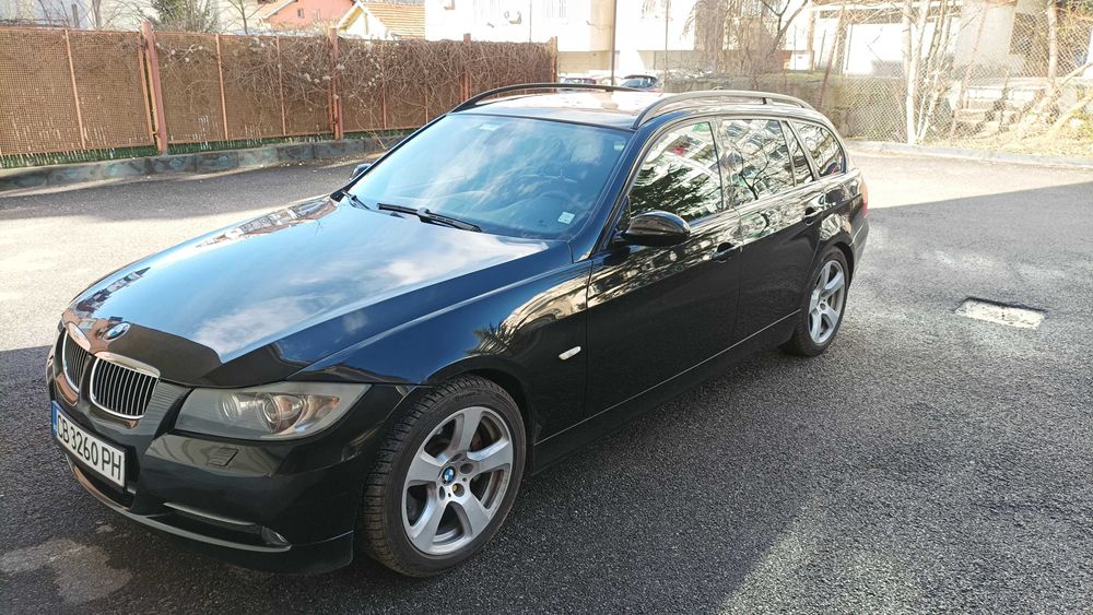 Продавам личният си автомобил BMW 330 ХI