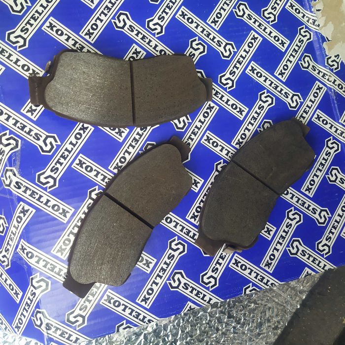 Тойота Карина Е, 1996 г.