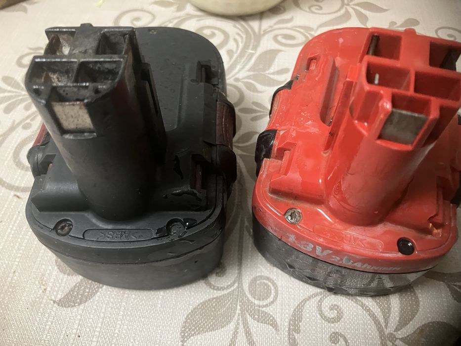 Acumulatori makita  cu incarcator