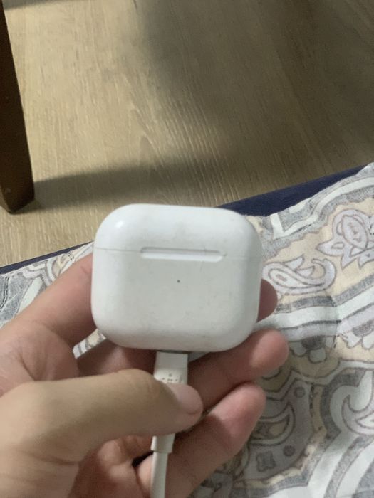 Айрподсы 2 штуки
