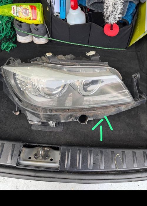 Far BMW/ E90/E91/Bi-Xenon