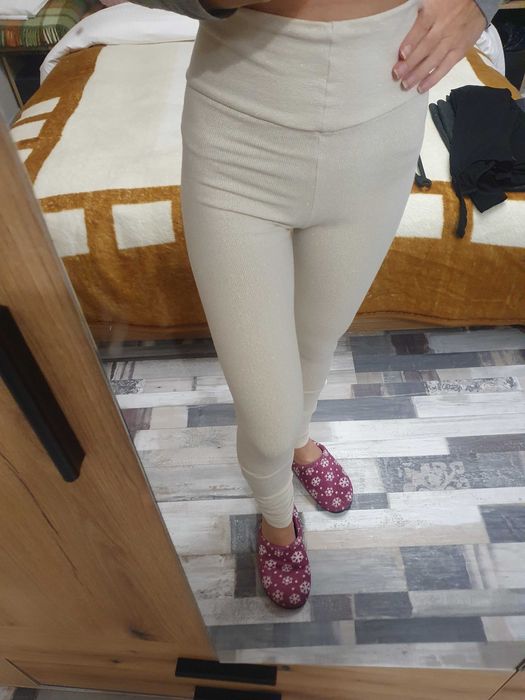 Клин Avin висока талия