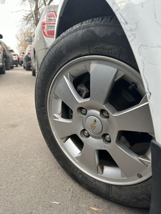 Продаю Gentra Elegant 1.5 (Lacetti)