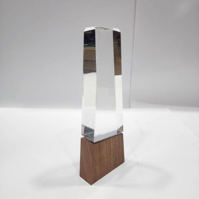 Статуэтки на заказ