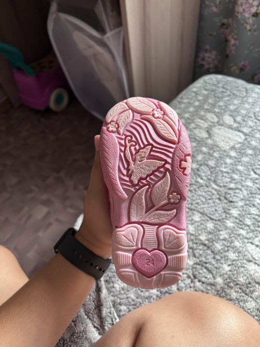 Зимние ботинки на девочку