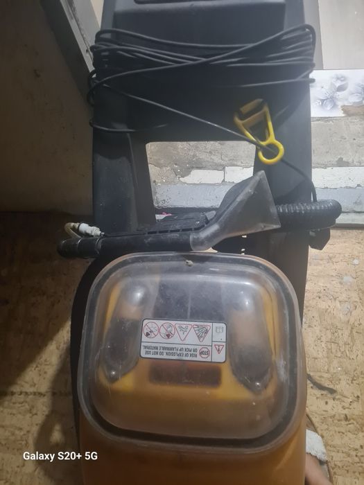 TASKI Aquamat 30 професионална почистваща машина 

Продавам професионална почистваща машина TASKI Aquamat 30.