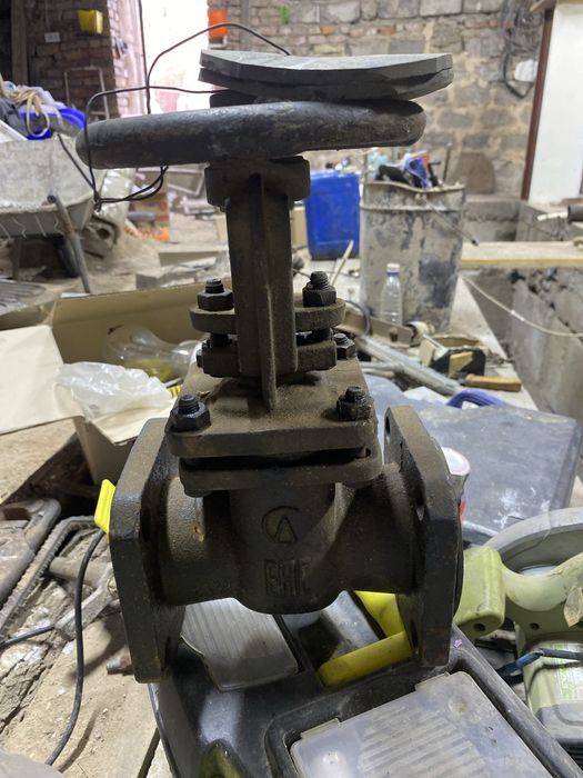 Задвишка продам задвишку