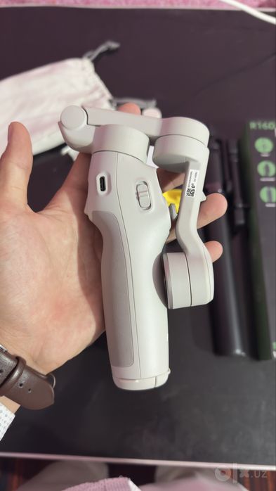 Stabilizator, mikrafon, filtr, shtativ