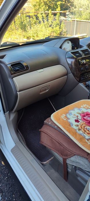 Продам Mitsubishi Chariot Grandis