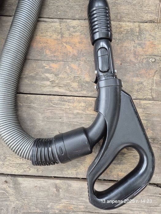 Пылесос SAMSUNG sc18M21A0SB