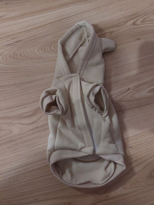 Кучешка бежова дрешка