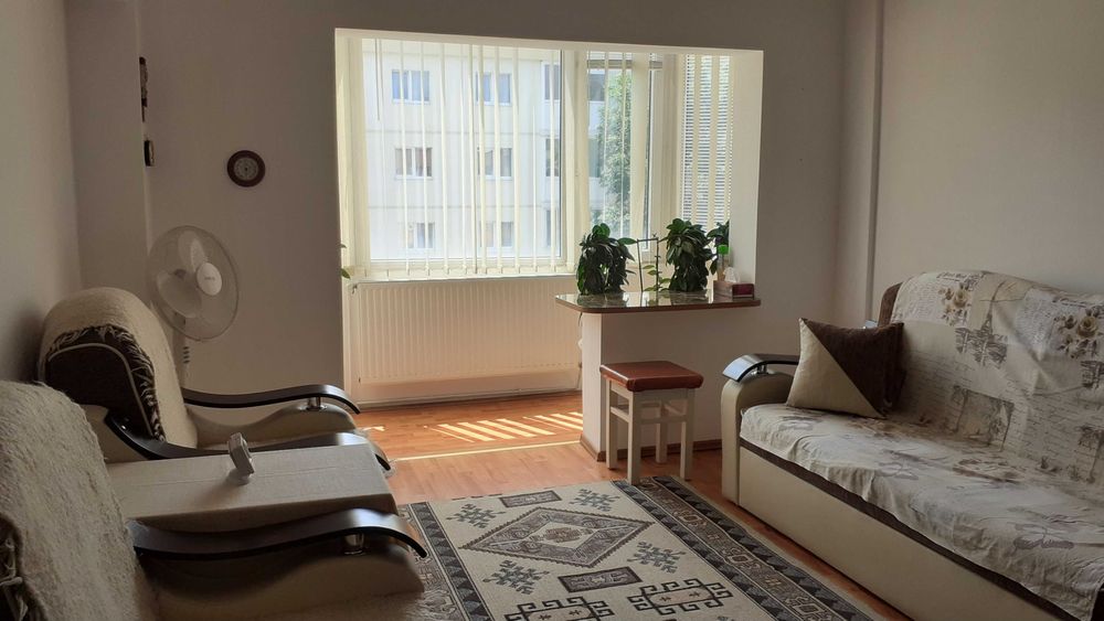 Proprietar,vand apartament 2 camere, decomandat,confort I,in Brasov,str. Pârâului
