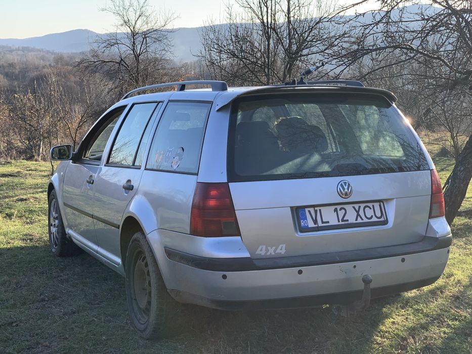 Vînd golf 4 break în stare bună de funtionare