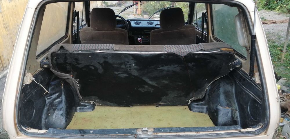 Нива 2121 4Х4 внедорожник