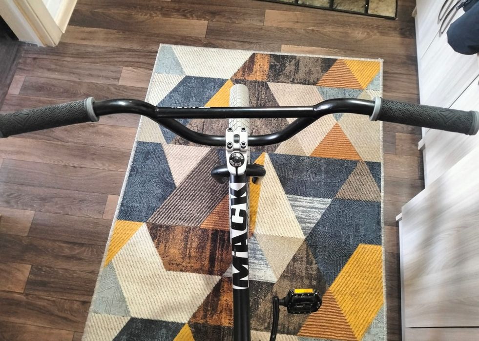 Велосипед BMX продам