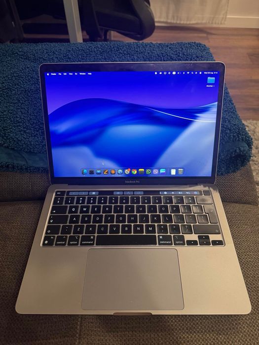 MacBook Pro 13″ M1 - обслужен, не прегрява, Final Cut / Photoshop / CapCut без забиване 250 GB