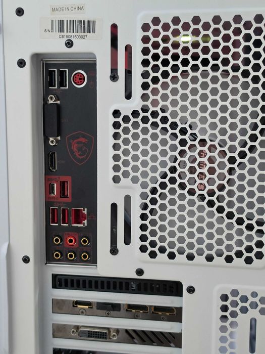 PC Gaming Intel i7 8700 - 16GB RAM - R9 390 8GB - Cooler Noctua  Win11