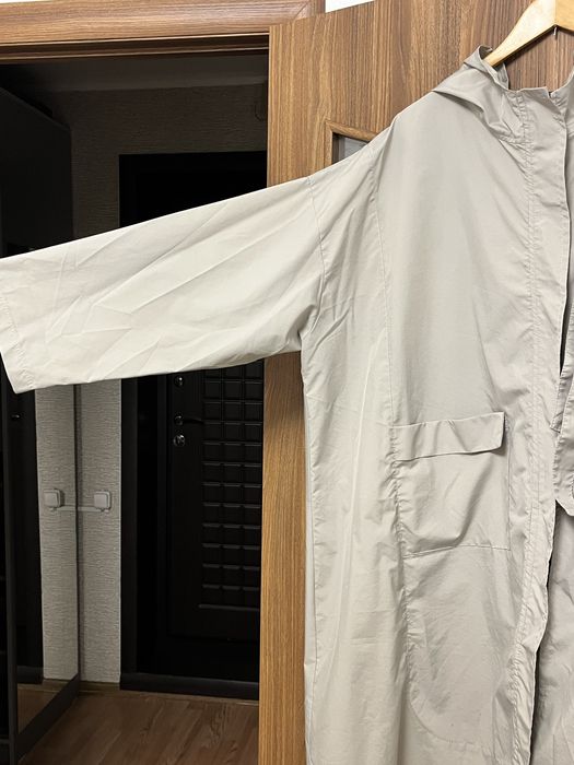 Продам женский плащ