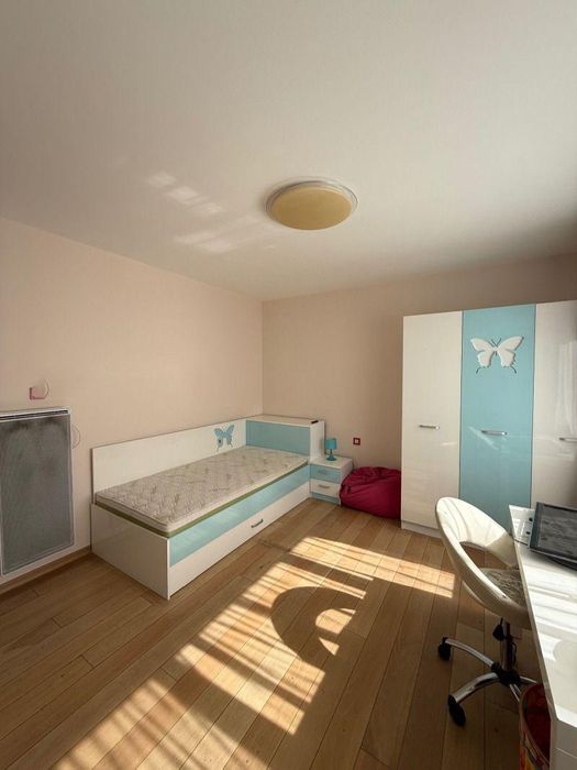 Тристаен апартамент под наем в ж.к. Левски, 2220527