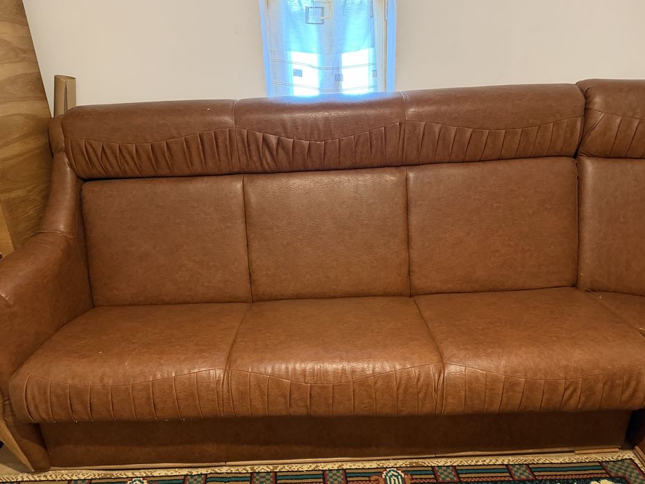 Coltar din piele