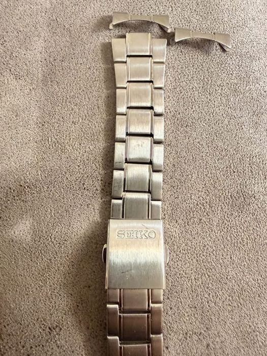 Чисто нова оригинална стоманена верижка Seiko – 22 мм (Пълен комплект)