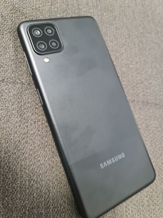 Samsung Galaxy A12